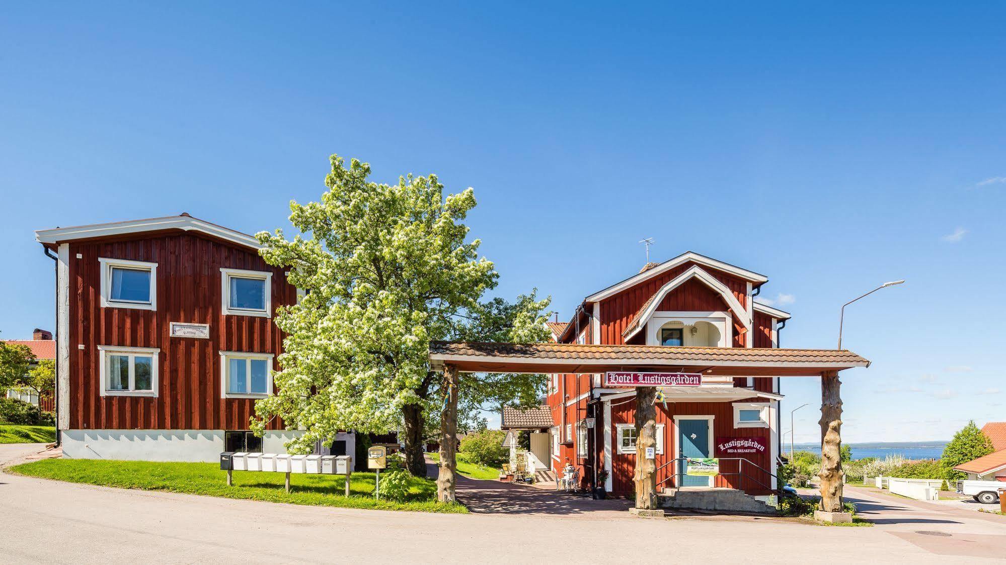 Lustigsgarden Boutique Hotel Rattvik Exterior photo
